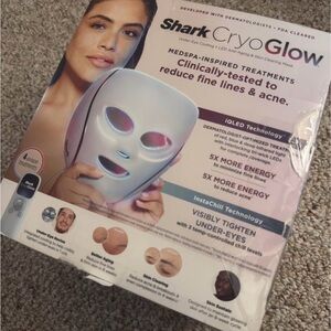 CryoGlow LED Face Mask - Blue